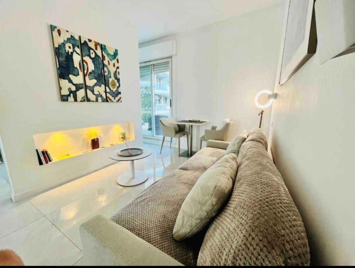 Reve Au 7E Ciel Piscine Baie De Monaco Apartment Beausoleil Exterior photo